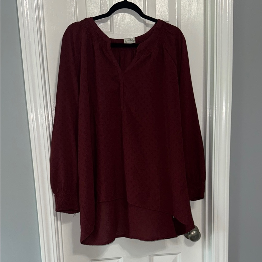 Wonderly Women's Burgundy Top